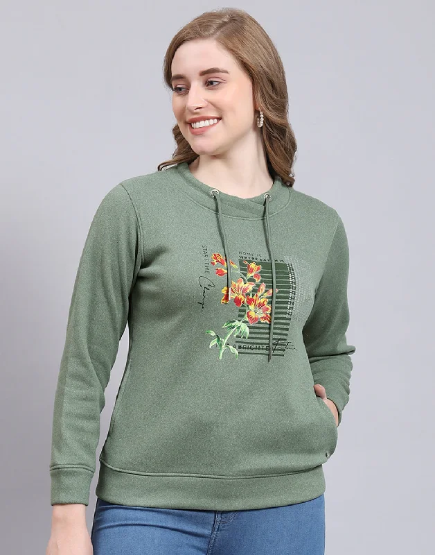 Women Green Printed Round Neck Full Sleeve Sweatshirt Hoodie with Stripes Bold Sporty Women Green Printed Round Neck Full Sleeve Sweatshirt Hoodie with Stripes Bold Sporty